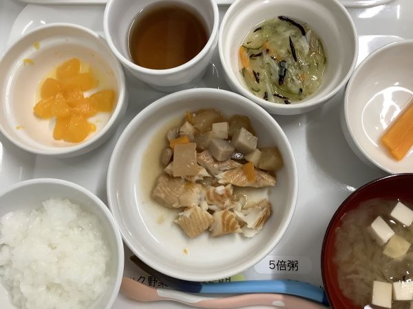 かれいと里芋の煮物です《後期》