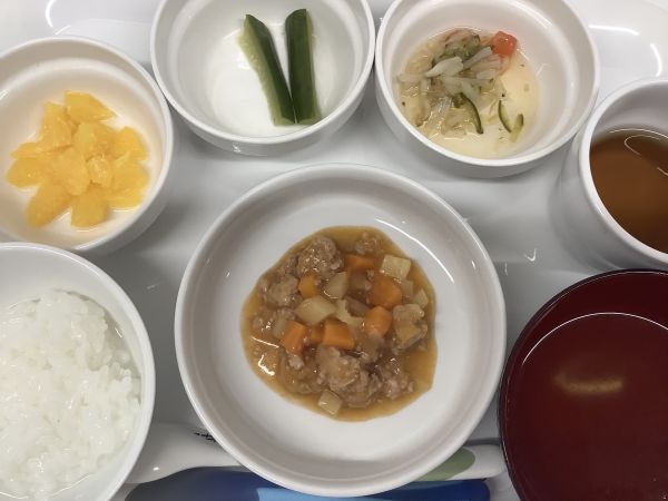 豚肉団子のケチャップ煮です《後期》
