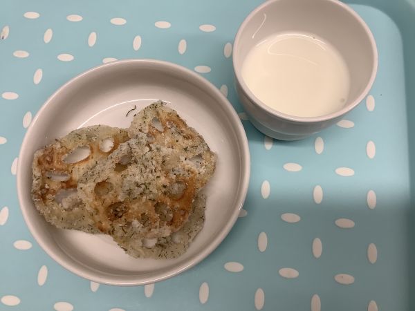 れんこんの磯辺チップスです《アレルギー除去食》