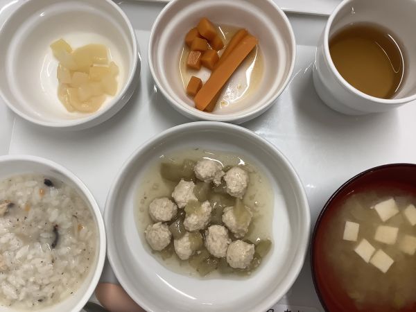 豚肉団子となすの煮物です《後期》