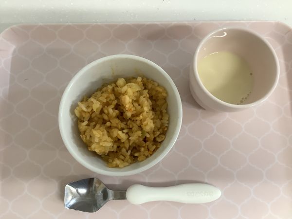 おやつアレルギー除去食カレー炊き込みご飯