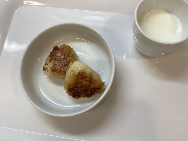 甘辛おにぎりです《常食》