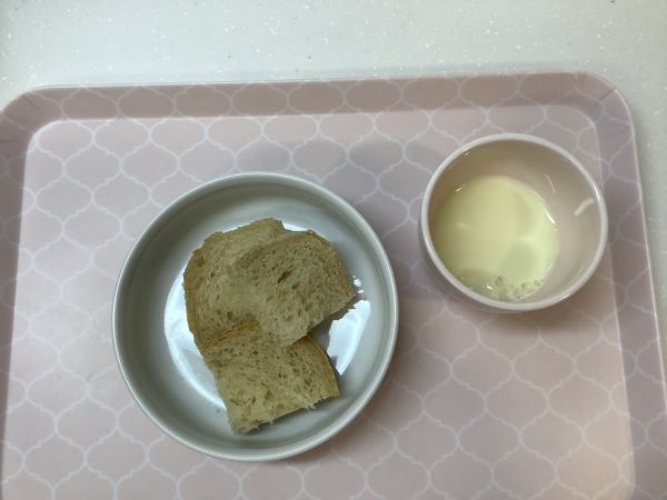 おやつアレルギー除去食黒糖食パン
