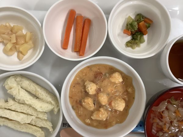 鶏ひき肉のトマトクリーム煮です《後期》