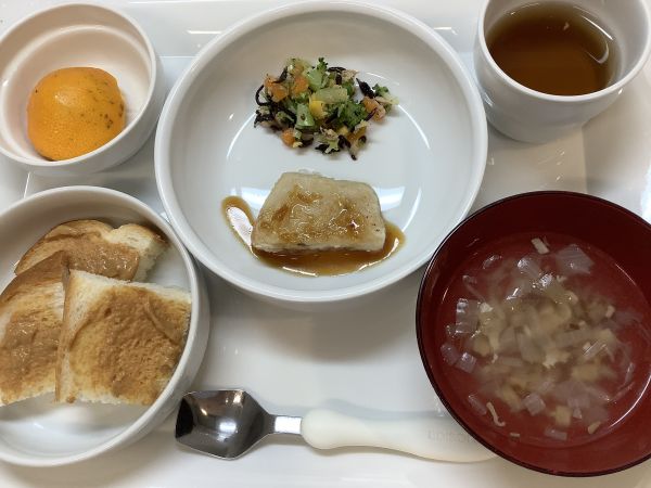 かじきのりんごソテーです《常食》