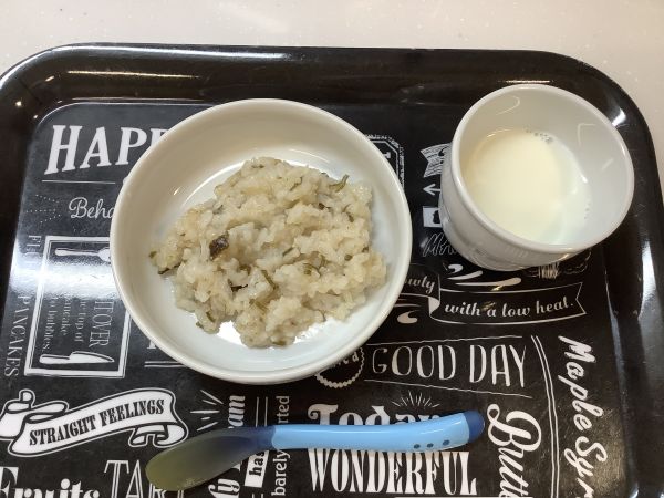 おやつ離乳食中期B昆布とごま入りお粥