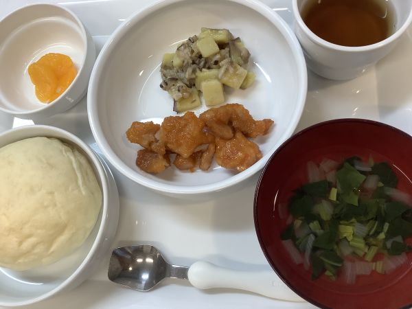 鶏肉のトマトソース焼きです《常食》