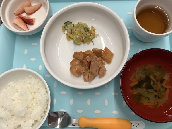 ヤンニョムチキンです《アレルギー除去食》