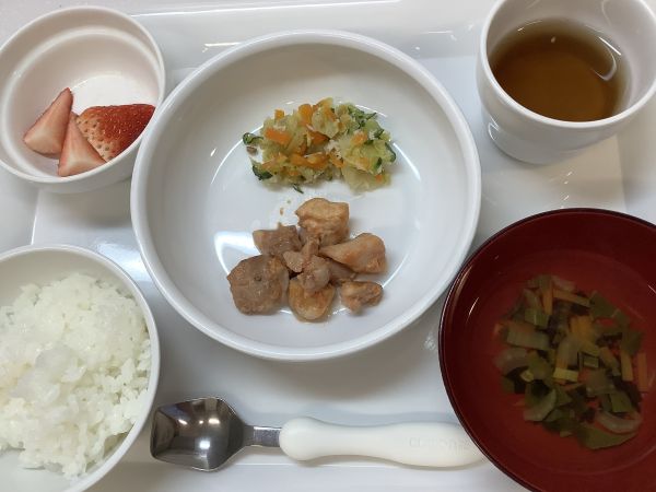 ヤンニョムチキンです《常食、中期B》