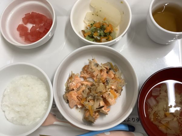 鮭のちゃんちゃん焼きです《後期》