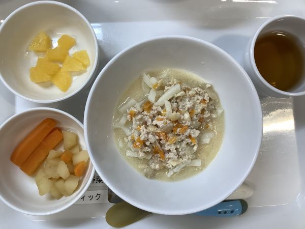 《離乳食完了期》昼食は、豆乳みそうどんです。