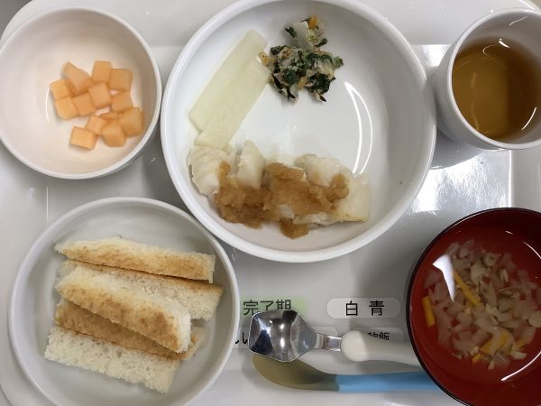 《離乳食完了期》かれいのおろしソテーです。