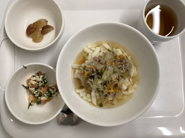 《常食》広東風うどんです。