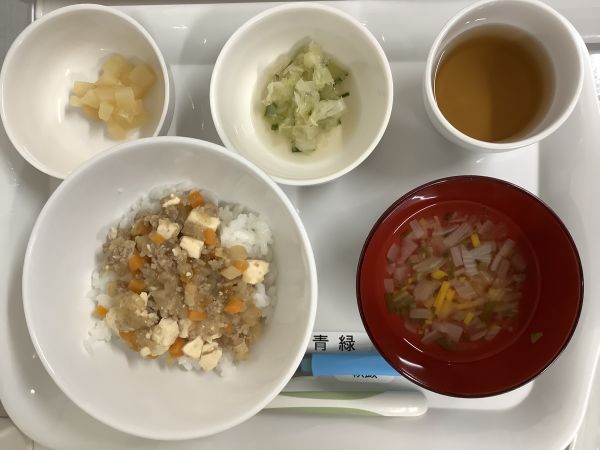 《離乳食後期》マーボー大根豆腐丼です。
