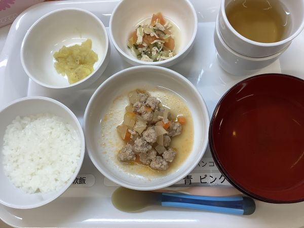 豚肉団子のケチャップ煮です《後期》