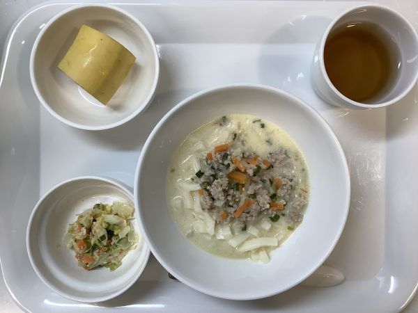 《常食》豆乳坦々うどんです。