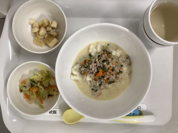 《離乳食後期》豆乳坦々うどんです。