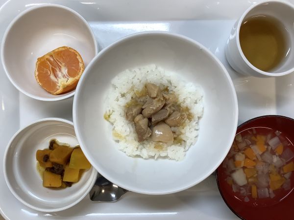 《常食》焼き鳥丼です。