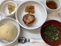 チーズハンバーグです《常食》