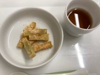 《離乳食後期》おやつは、茹で大学きなこです。