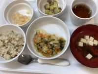 かれいの白菜あんかけです《常食》