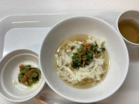 昼食は、うどんです。《後期》