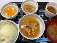 《中期B》昼食は、かじきのケチャップ煮です。