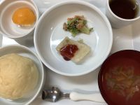 かじきのムニエルトマトソースです《常食》