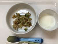 じゃがいもとブロッコリーのガレットです《中期B》