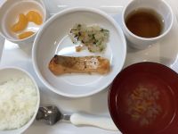 鮭の西京焼きです《常食》