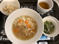 《中期B》昼食は、みそうどんです。