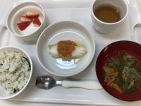 レタスチャーハンです《常食》