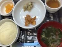 鶏肉のトマトソース焼きです《中期B》