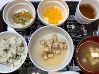 《中期B》昼食は、かじきの煮付けです。