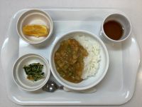 (常食)春野菜カレーです