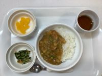 (中期B)春野菜カレーです