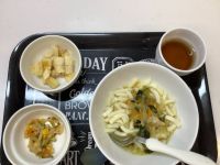 《中期B》カレーうどんです。