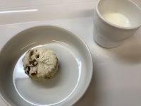 《常食》おやつは、おからスコーンです。