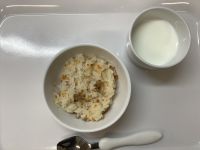 《常食》《離乳食完了期》おやつは、ジューシーです。