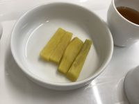 《離乳食後期》おやつは、さつまいも煮です。
