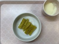 《常食》《アレルギー除去食》おやつは、のり塩さつまいもです。
