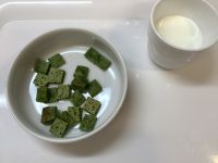 《離乳食後期》おやつは、ポパイパンケーキです。