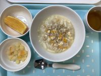 《常食》《アレルギー除去食》豆乳みそうどんです。