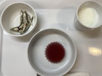 《常食》おやつは、ぶどうゼリーです。