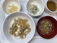 《常食》《離乳食完了期》マーボー大根豆腐丼です。