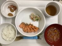 《離乳食完了期》鮭のスタミナ焼きです。