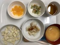 《離乳食後期》かれいの玉ねぎソテーです。