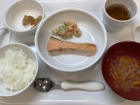 鮭のスタミナ焼きです《常食》