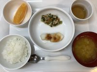 《常食》かれいの梅照り焼きです。