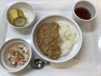 《常食》大根カレーです。